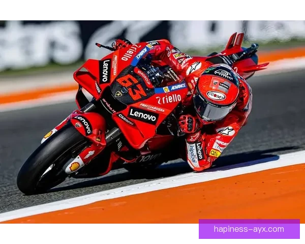 MotoGP赛场风云再起顶级车手激战冠军悬念升级本赛季高潮迭起