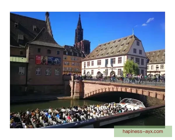 以斯特拉斯堡俱乐部为核心探索足球魅力与城市文化交融发展