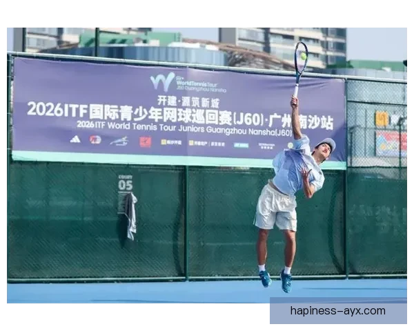 2026年网球赛季重大赛事回顾 传奇球员迎来全新挑战与机遇